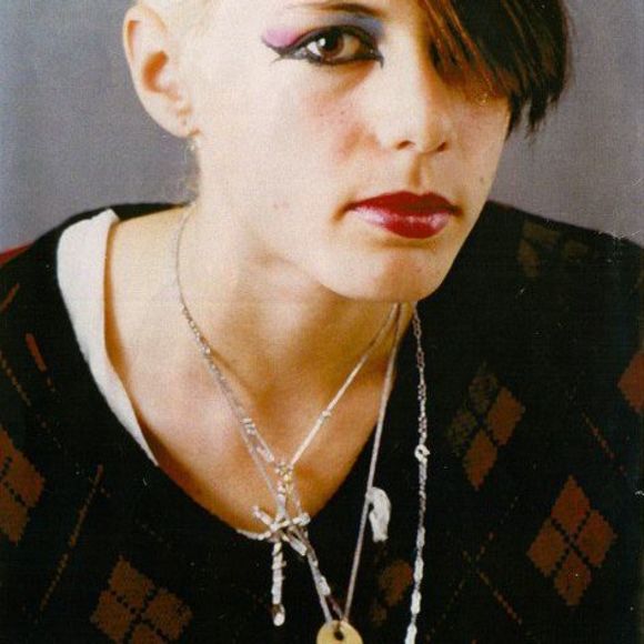 Meet your Posher, Dana - Picture 1 of 1